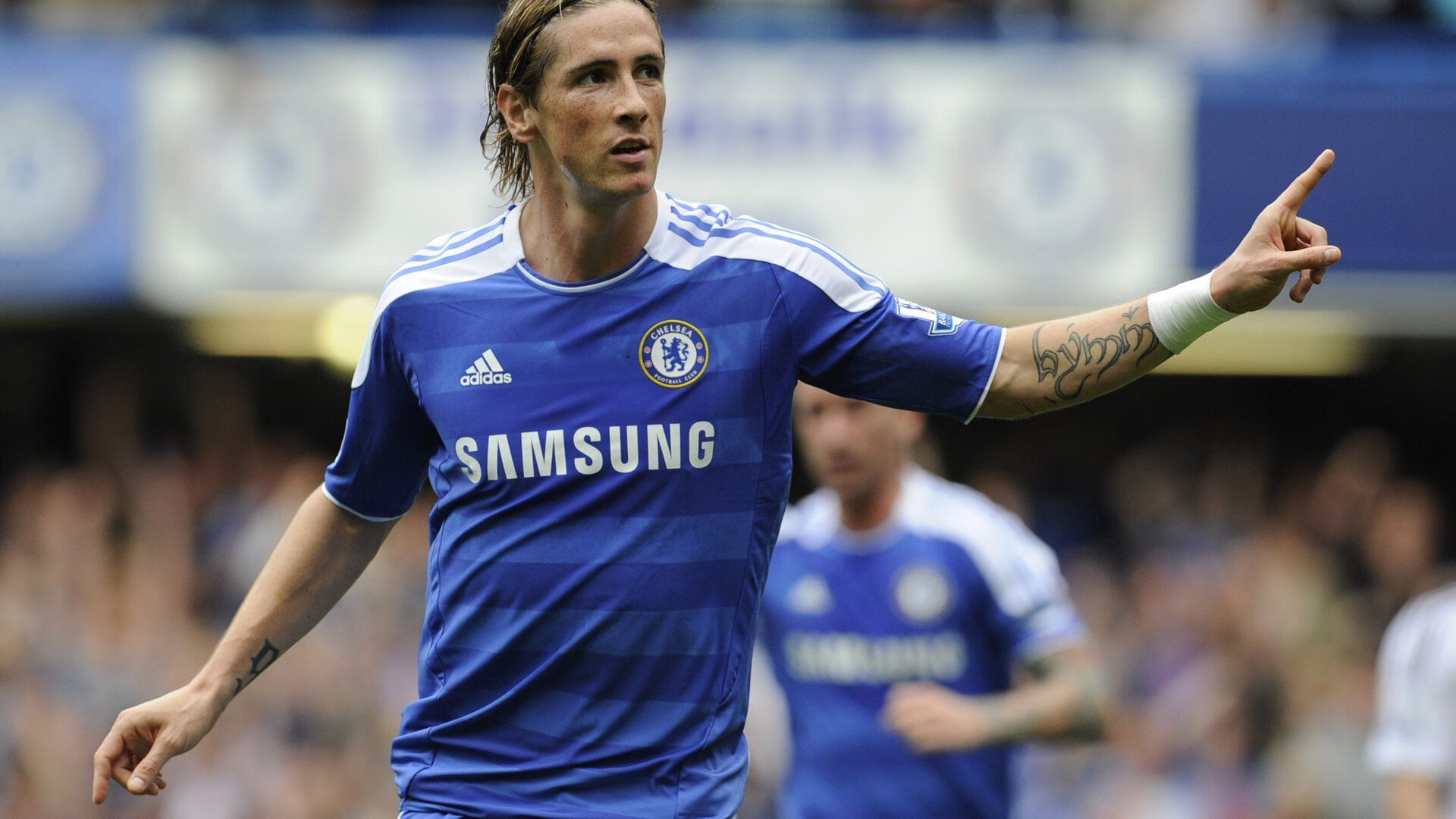 巴塞罗那主力中场受伤，影响球队阵容完整性，巴塞罗那全队