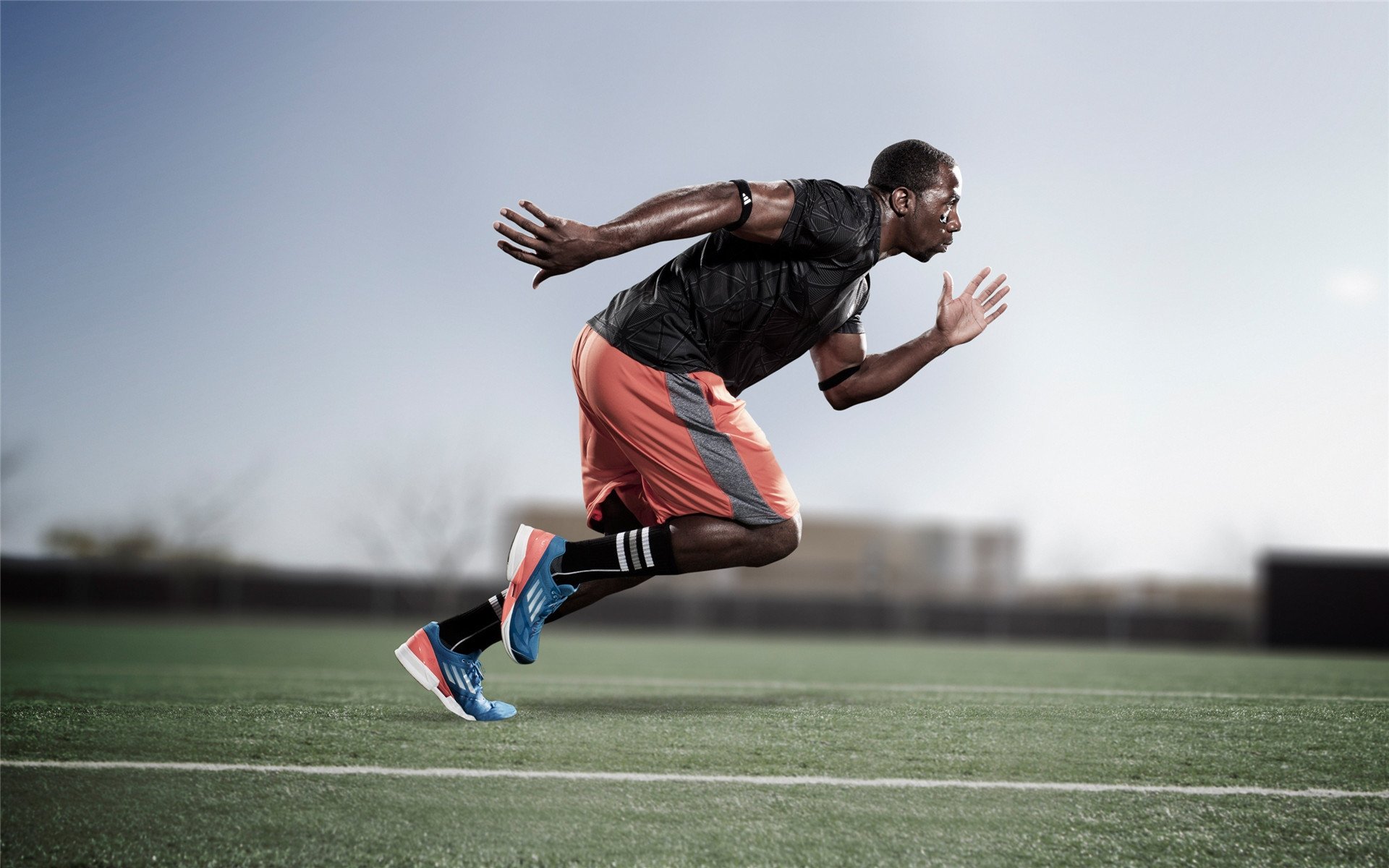 巴塞罗那战术调整收获理想效果,巴塞罗那打法