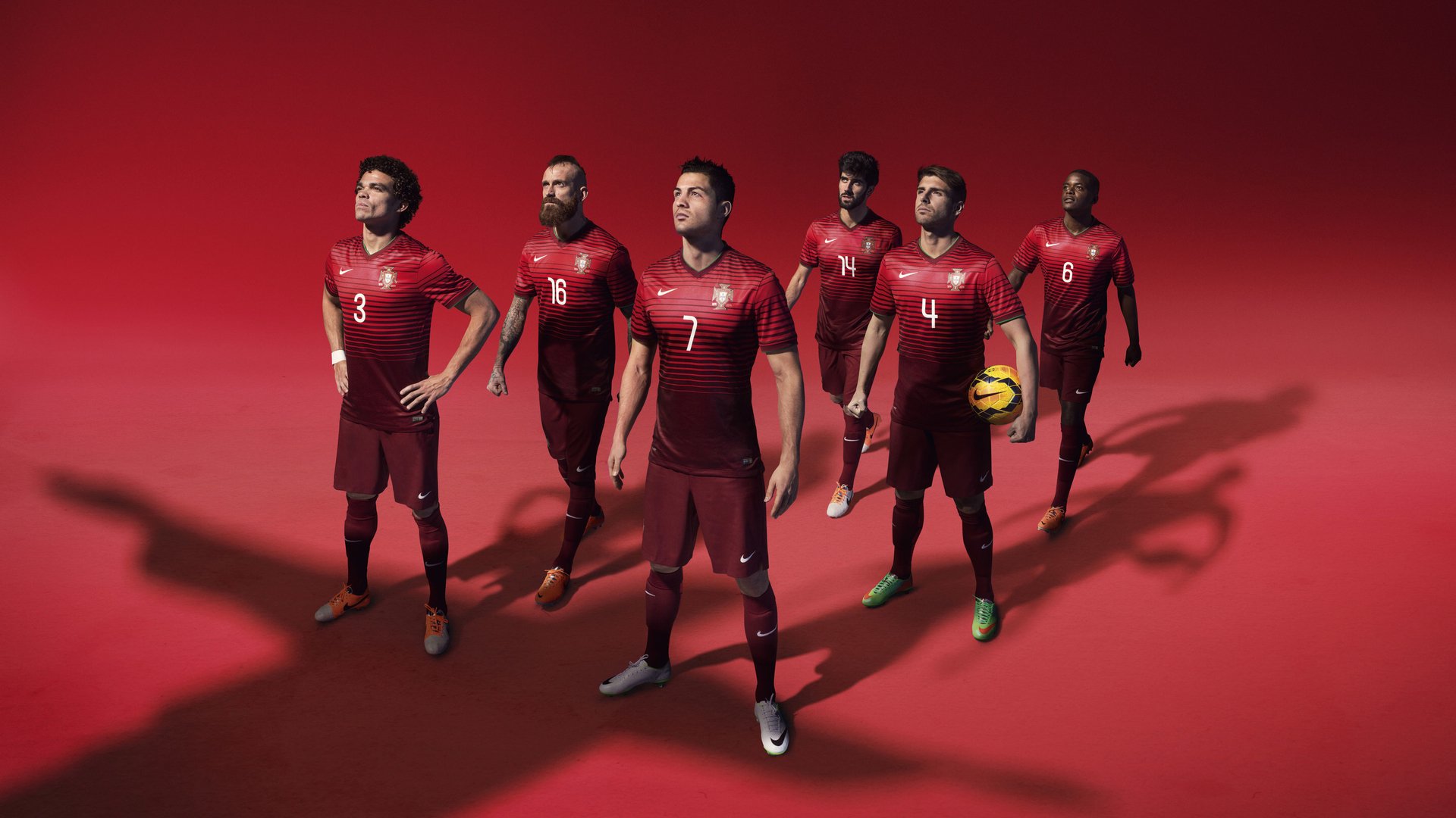 亚洲足球豪强齐聚一堂，精彩对决即将启幕，亚洲足球网